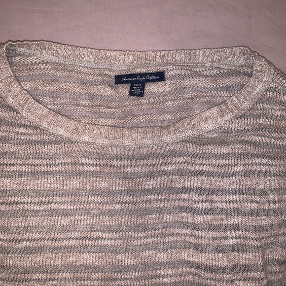 Tan sweater size S - Picture 2 of 3